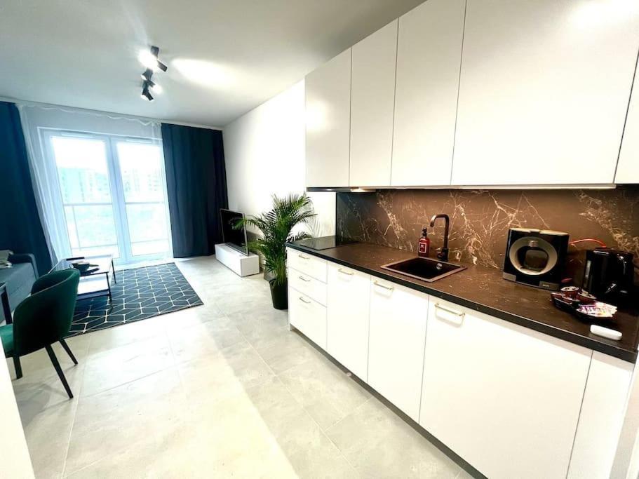 New 69 Apartment Szybowcowa Centre Katowice Free Parking Exterior photo